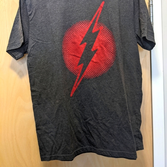 Flash! - Picture 2 of 4